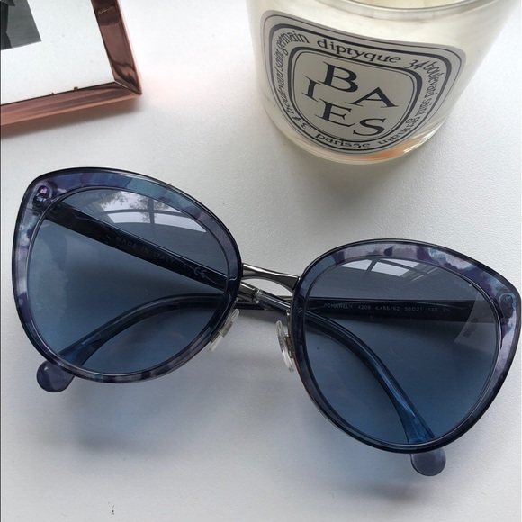 CHANEL 💙 Sunglasses - Picture 1 of 8